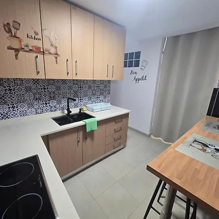Atico Mirador Vista Alegre Smc Apartment *